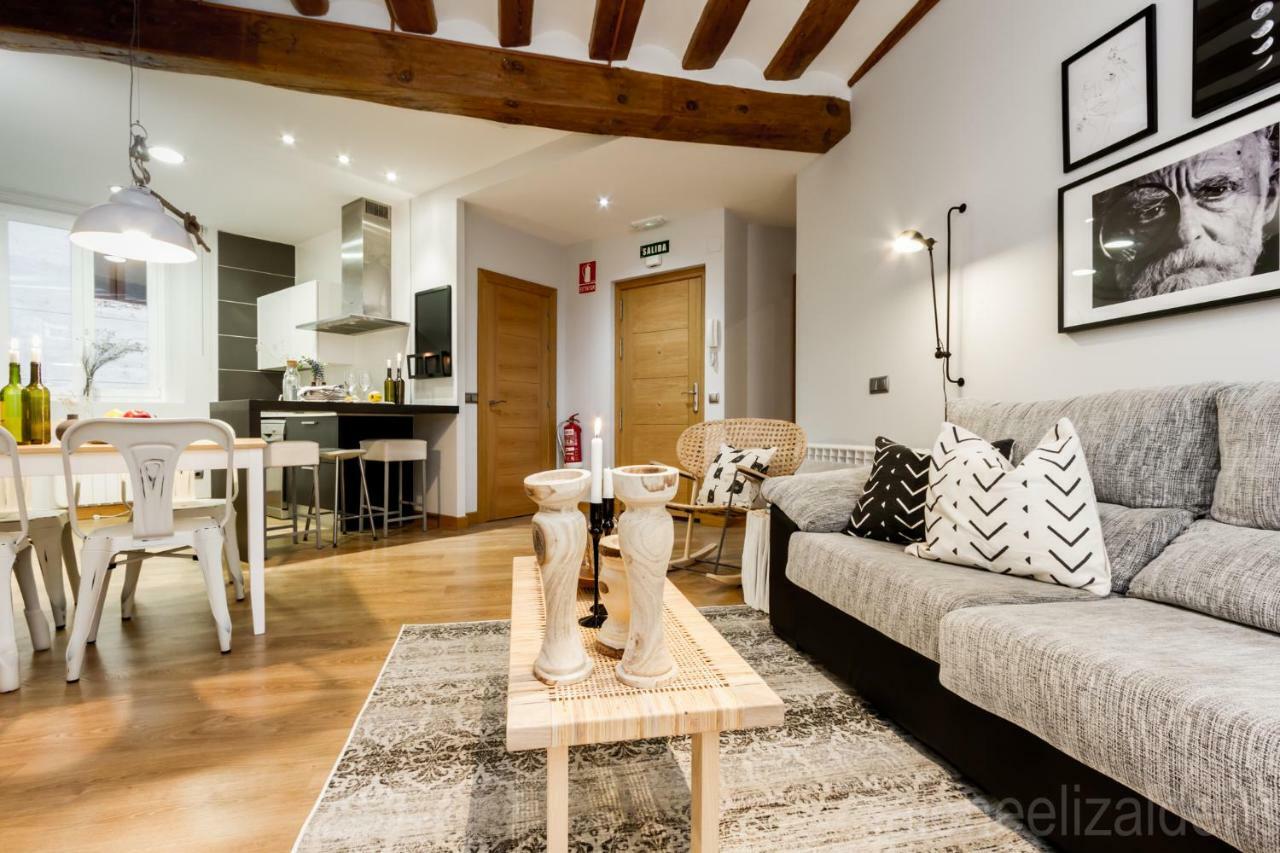 Soul Apartmet Pamplona Eksteriør bilde